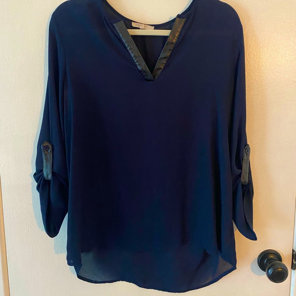 41 Hawthorn Navy Blouse
